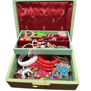 Vintage Jewelry Lot in Estate Mele Jewelry Box with Key, Wear, Gift, Resell